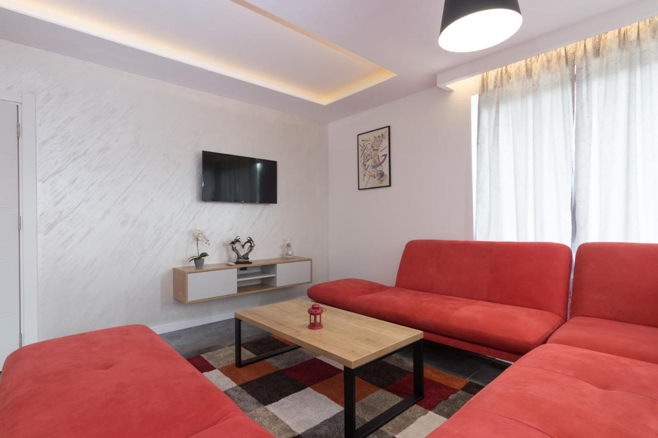 Deluxe Feliciano Apartments Вісоко Екстер'єр фото