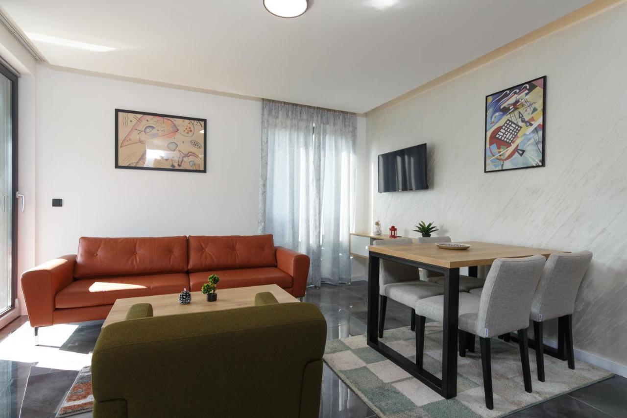 Deluxe Feliciano Apartments Вісоко Екстер'єр фото